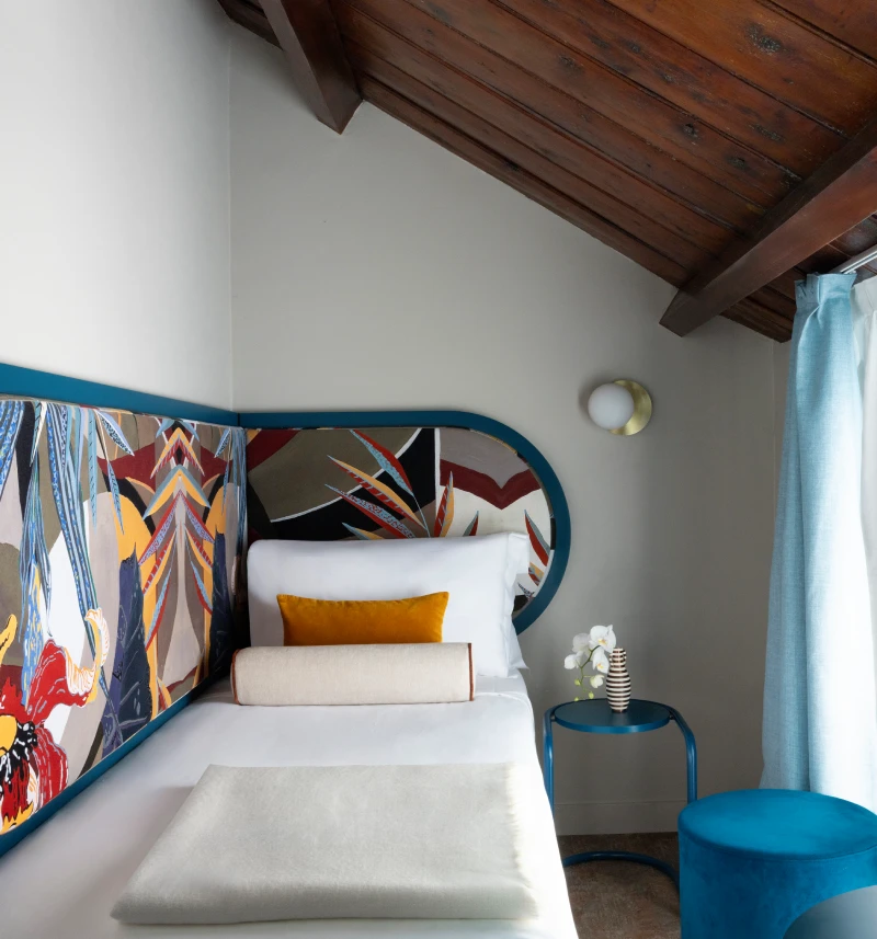 Double bed with decorative headboard and designer bedside table - Hotel XX Settembre, BZAR hotels in Rome