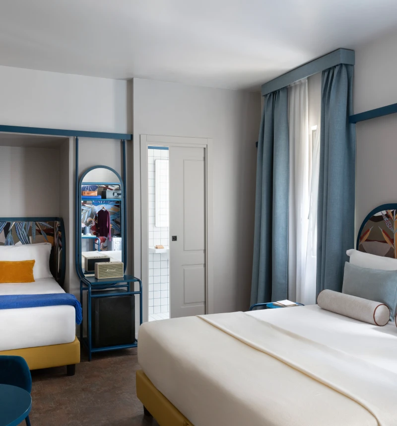 Family room with double bed, single bed and bright sleeping area - Hotel XX Settembre, BZAR hotels in Rome