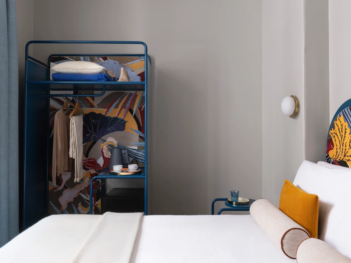 Standard room detail with double bed and open wardrobe - Hotel XX Settembre, BZAR hotels in Rome